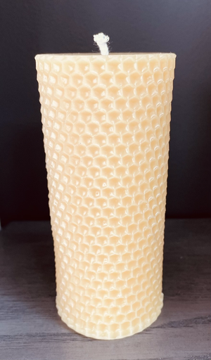 HONEYCOMB Pillar 4.85" Tall, 100% Pure Natural Yellow Beeswax , Long Burning, Ho
