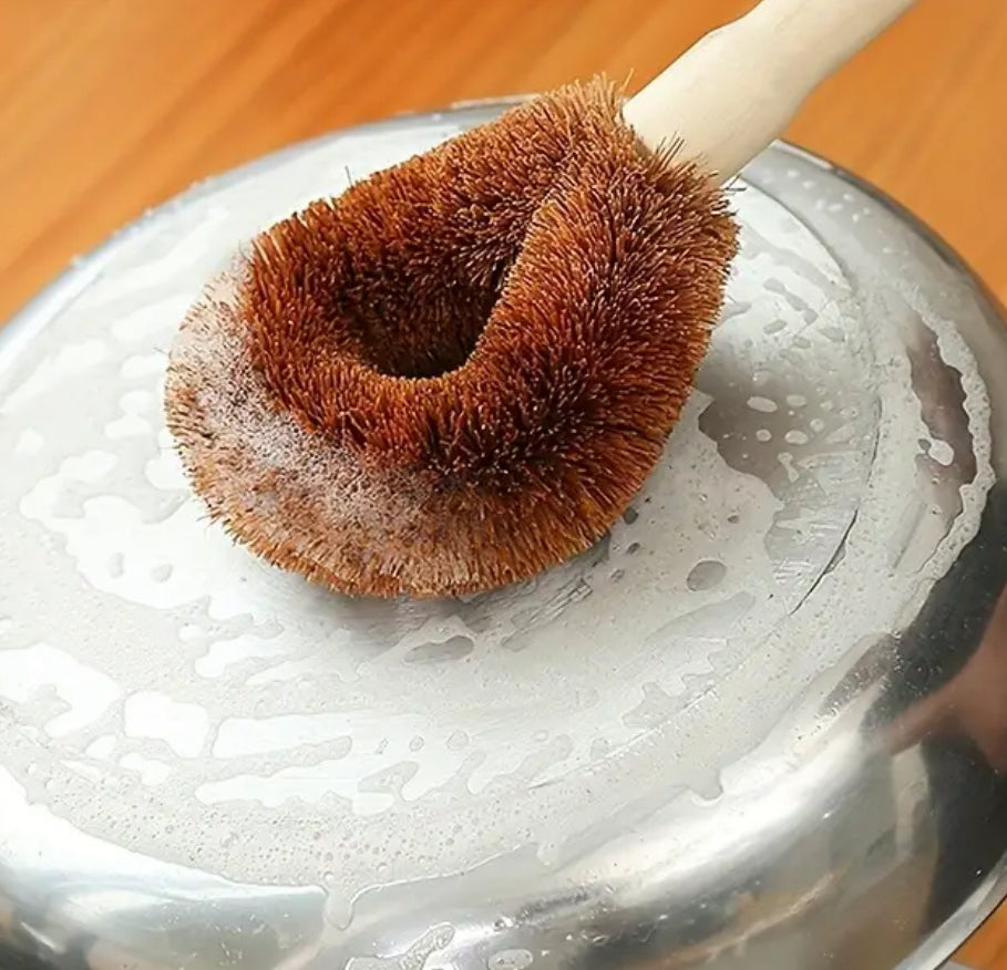 Coconut pot glass brush