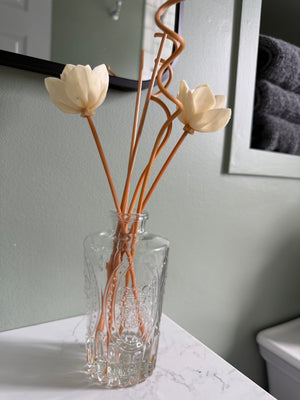 Flower Reed Diffuser | Luxury Flameless Home Fragrance | Decorative 6 oz Scent Diffuser