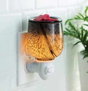Plug-In Wax Warmer with Soy Wax Melts | Flameless Home Fragrance Starter Kit